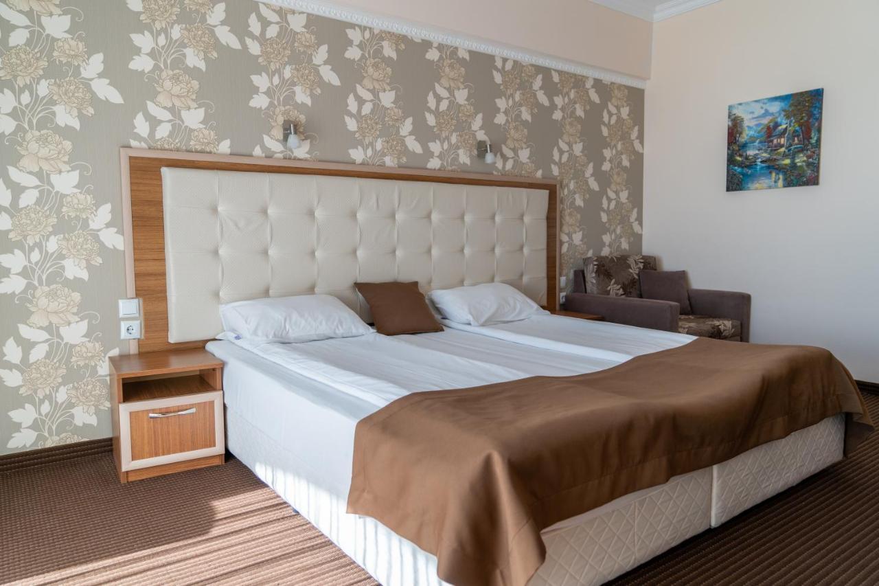 Hotel Paradise Огняново Екстер'єр фото