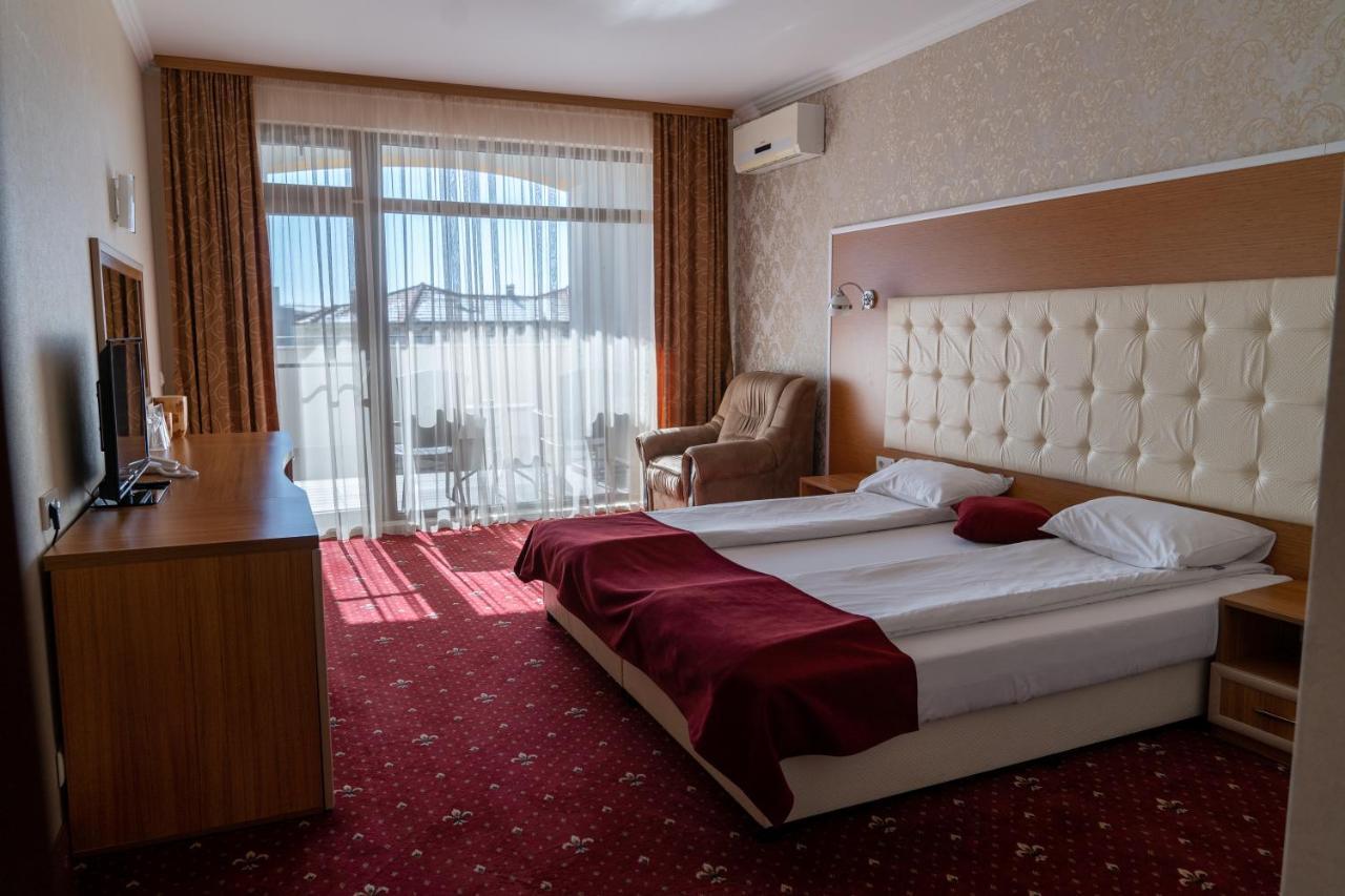 Hotel Paradise Огняново Екстер'єр фото
