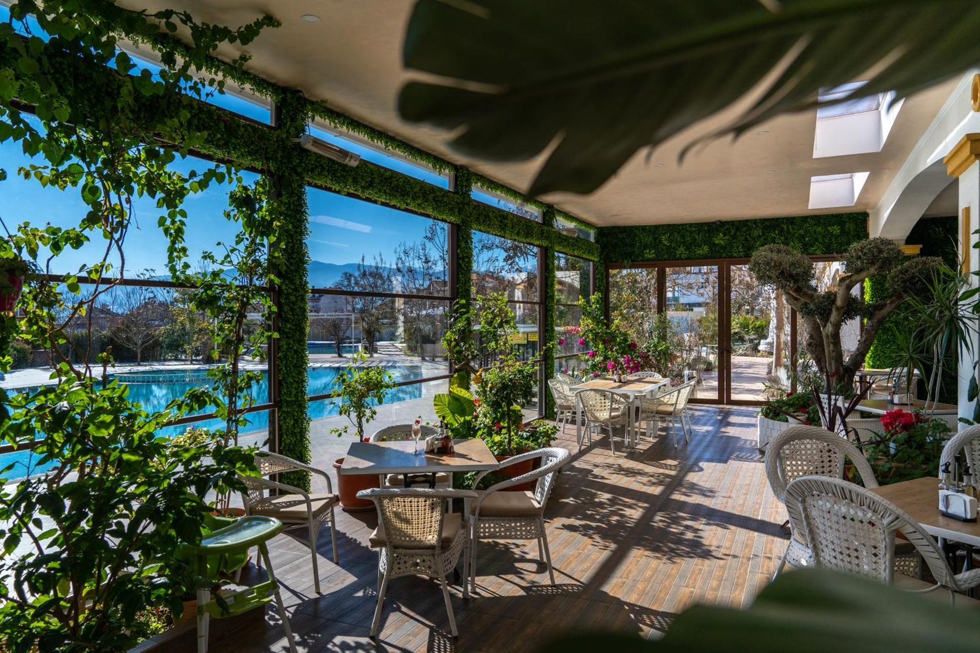 Hotel Paradise Огняново Екстер'єр фото