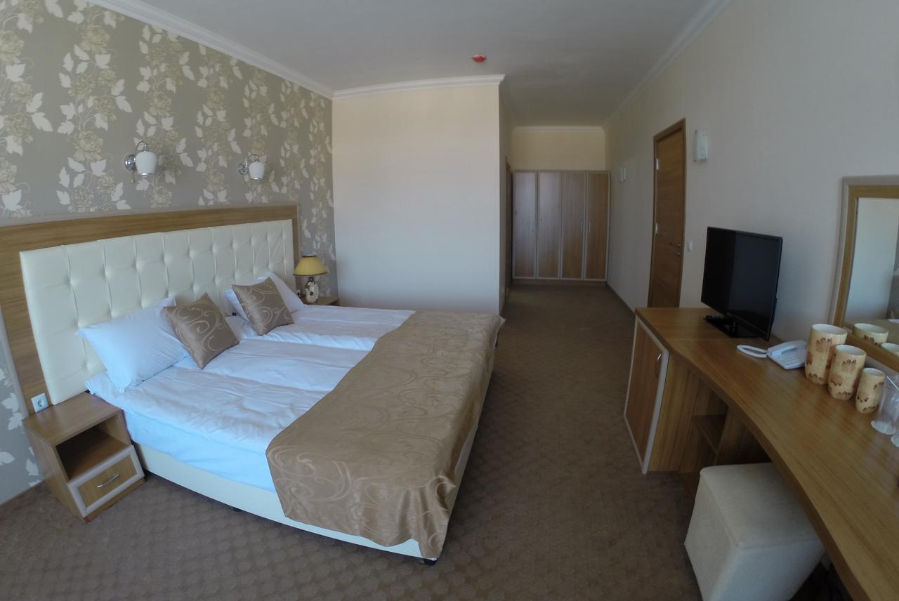 Hotel Paradise Огняново Екстер'єр фото